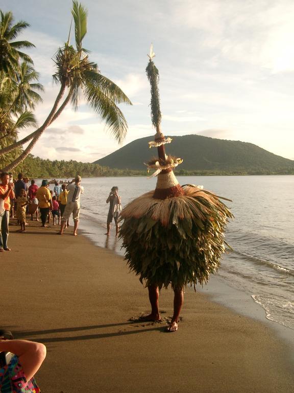 Rabaul Hotel Bagian luar foto