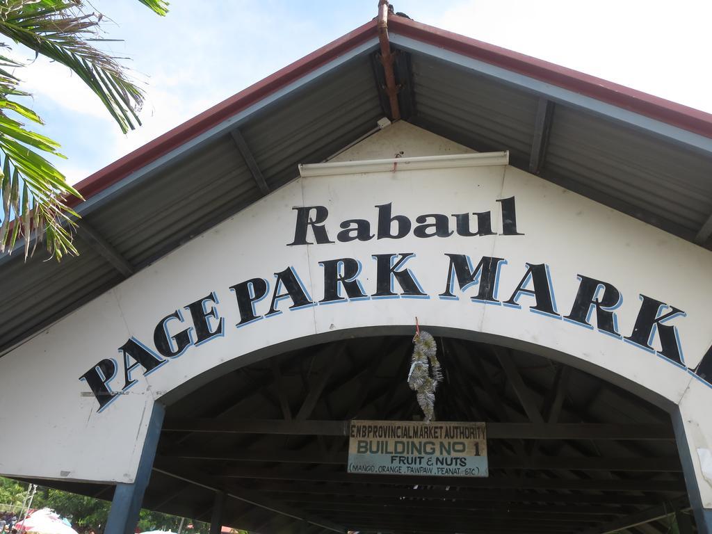 Rabaul Hotel Bagian luar foto