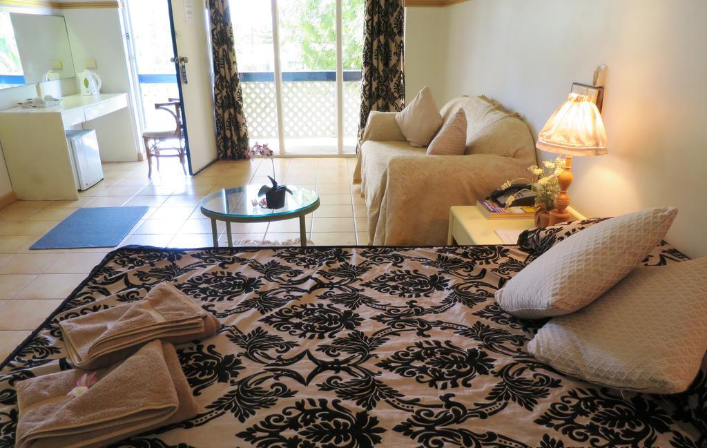 Rabaul Hotel Bagian luar foto
